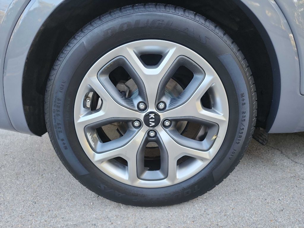 2020 Kia Sorento Image 13