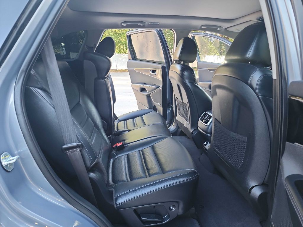 2020 Kia Sorento Image 38