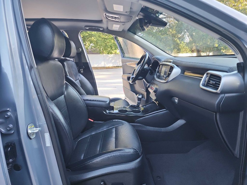 2020 Kia Sorento Image 40