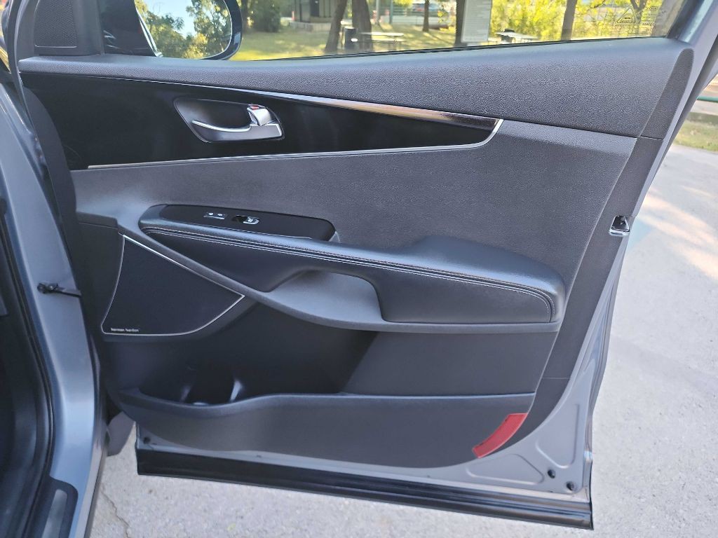 2020 Kia Sorento Image 42