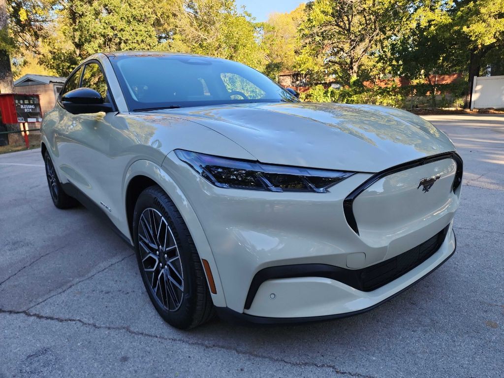 2025 Ford Mustang Image 1
