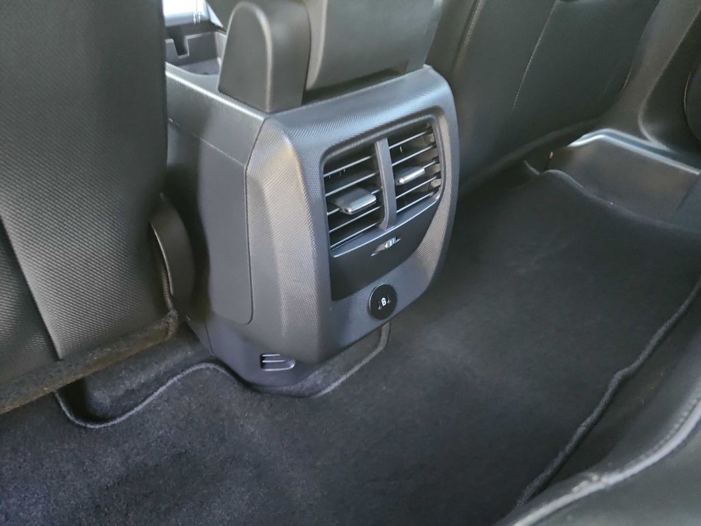 2025 Ford Mustang Image 32