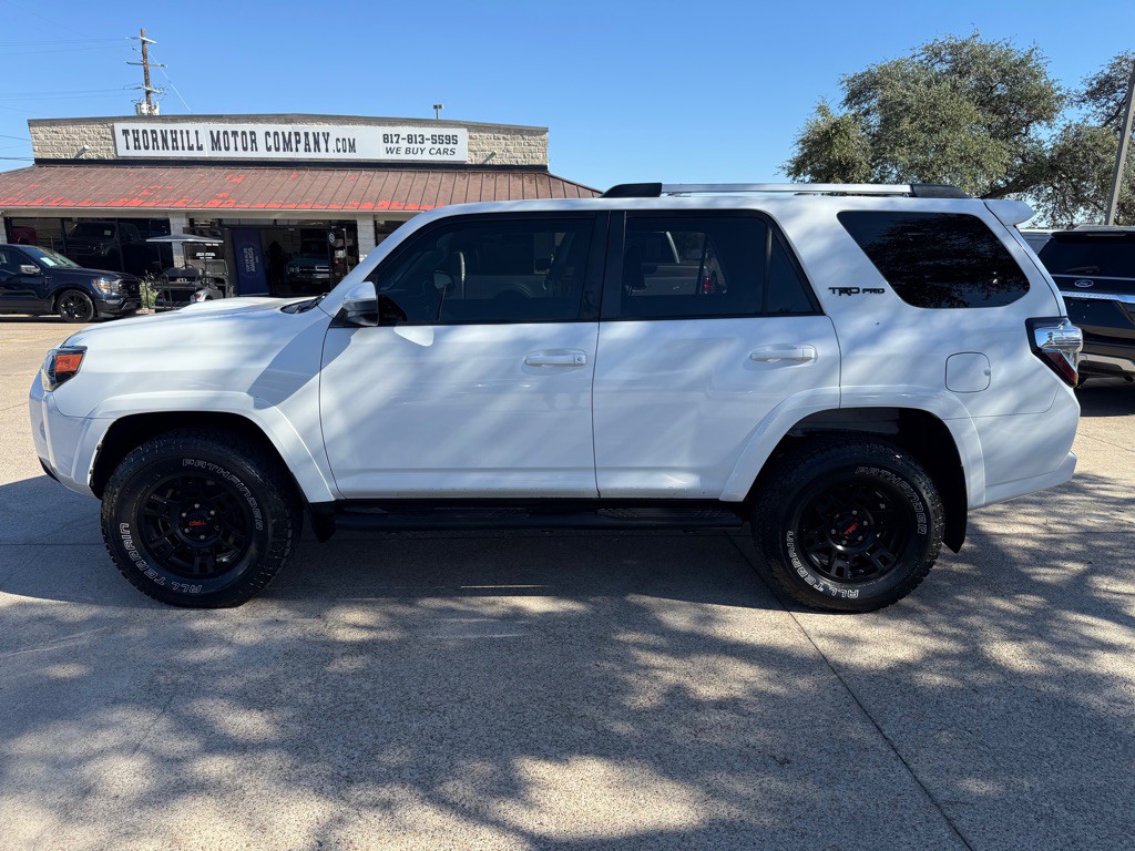 2016 Toyota 4Runner Image 4