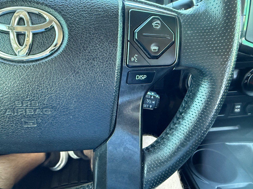 2016 Toyota 4Runner Image 33