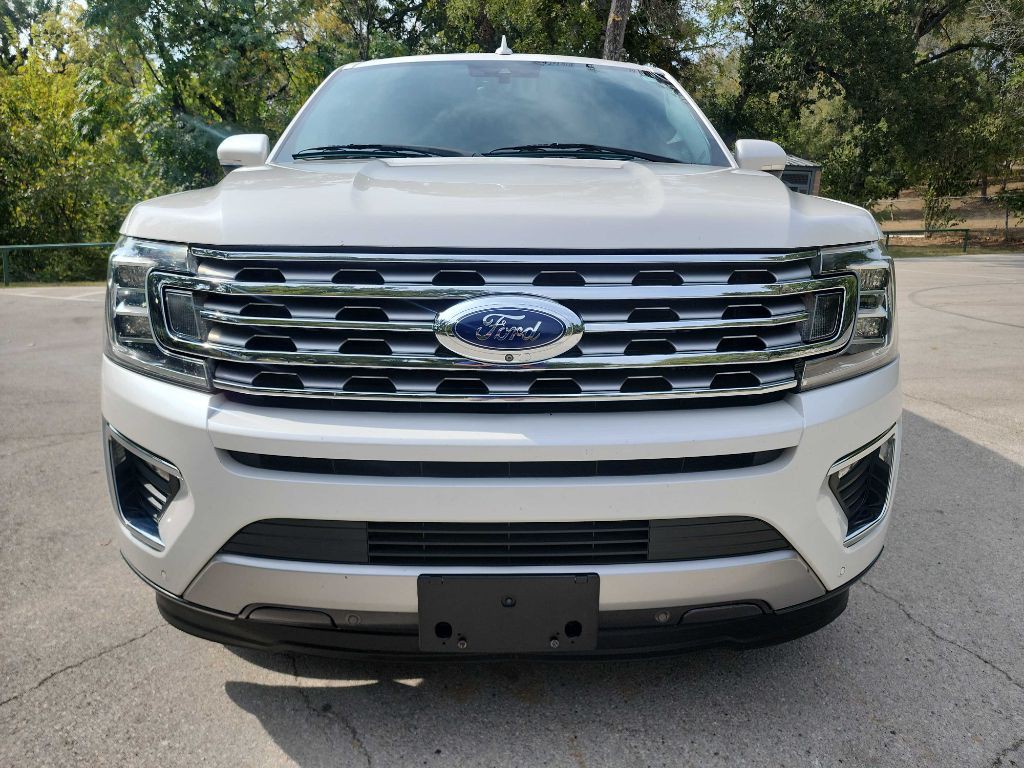 2018 Ford Expedition Image 2