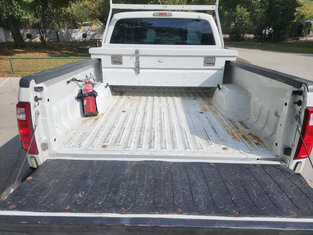2015 Ford F-250 Image 10