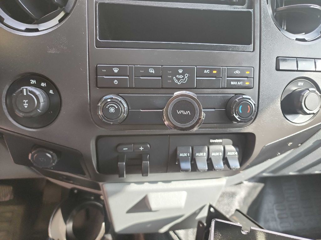 2015 Ford F-250 Image 26