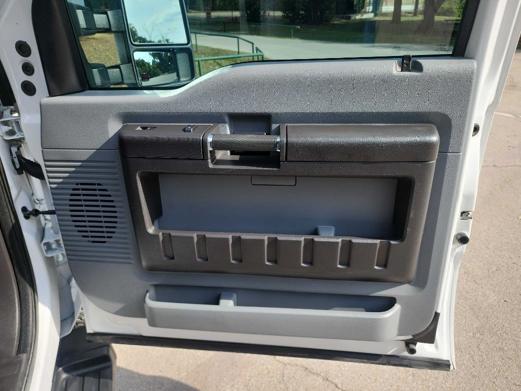 2015 Ford F-250 Image 36