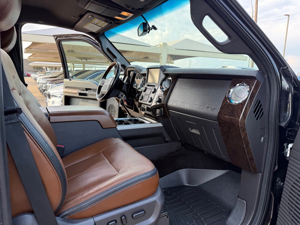 2013 Ford F-250 Image 18