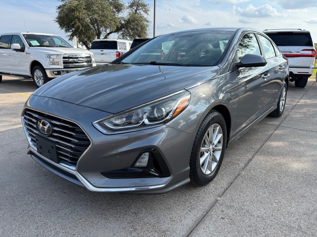 2018 Hyundai Sonata Image 3