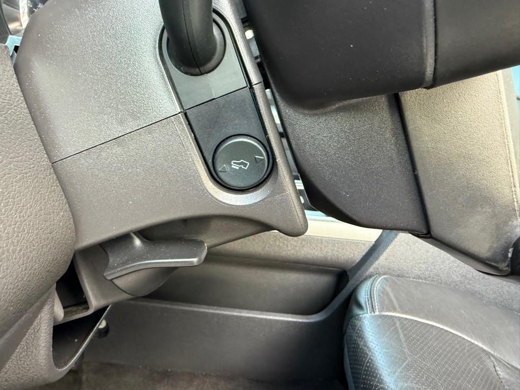 2016 Ford F-350 Image 25