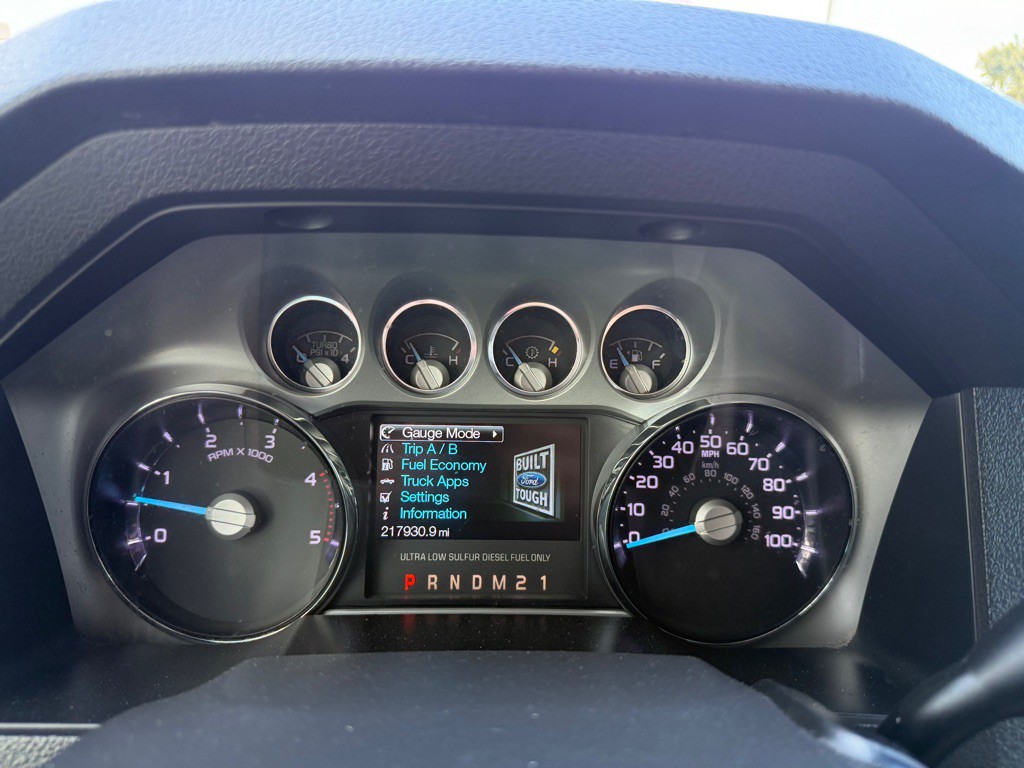 2016 Ford F-350 Image 31