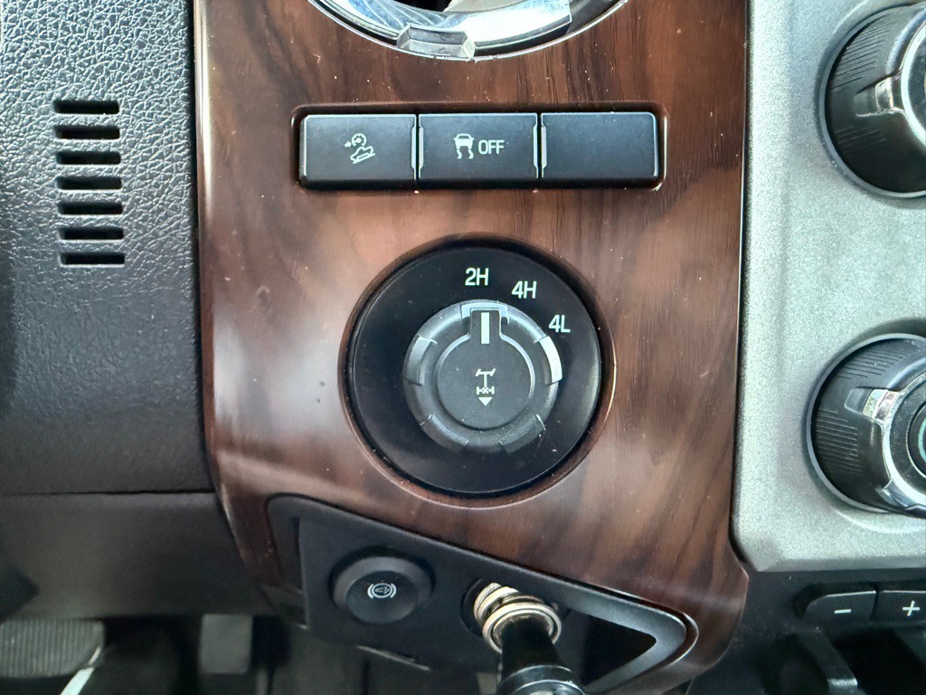 2016 Ford F-350 Image 34