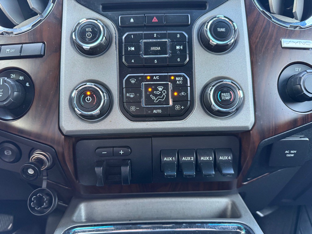 2016 Ford F-350 Image 35