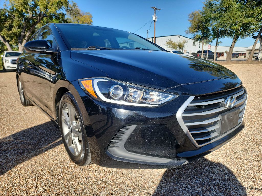 2018 Hyundai Elantra Image 1