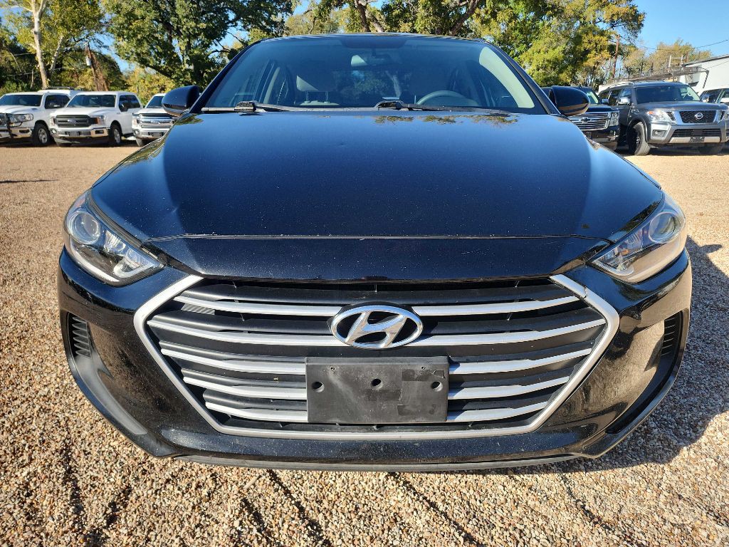 2018 Hyundai Elantra Image 2