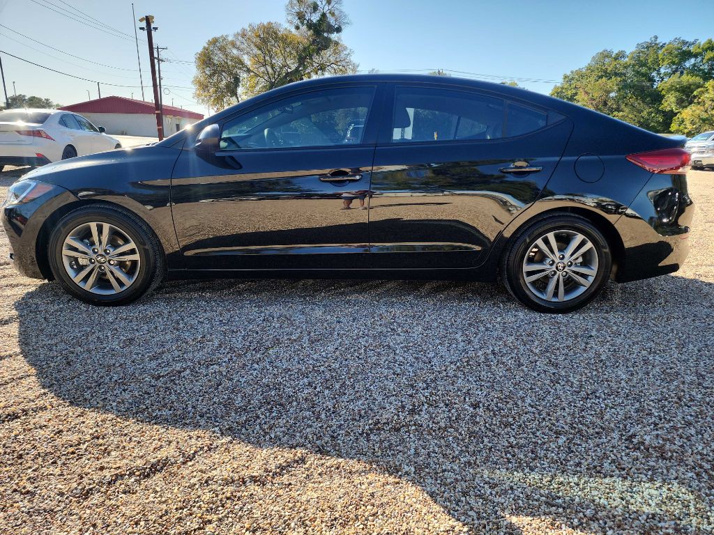 2018 Hyundai Elantra Image 4