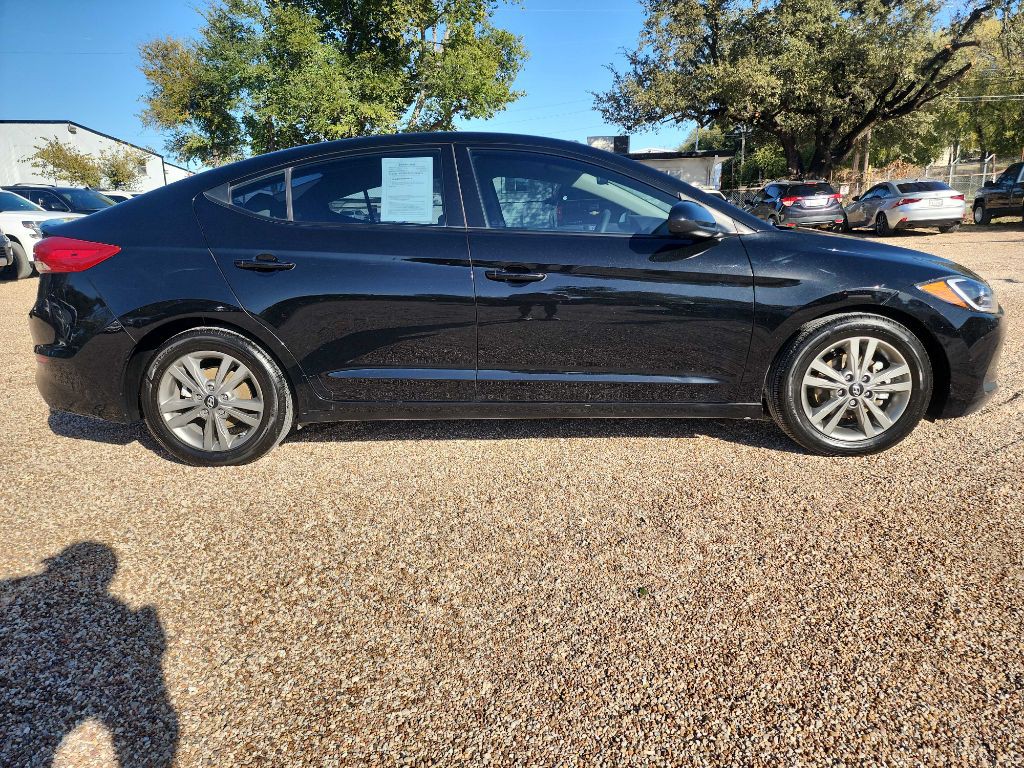 2018 Hyundai Elantra Image 10
