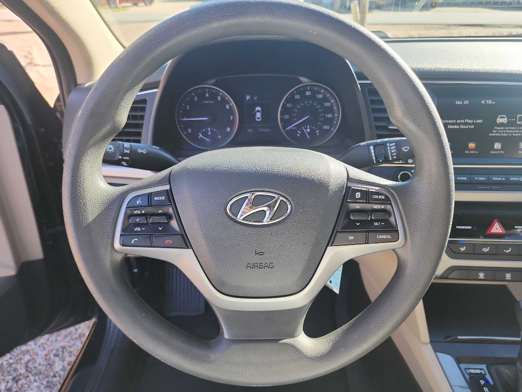 2018 Hyundai Elantra Image 15