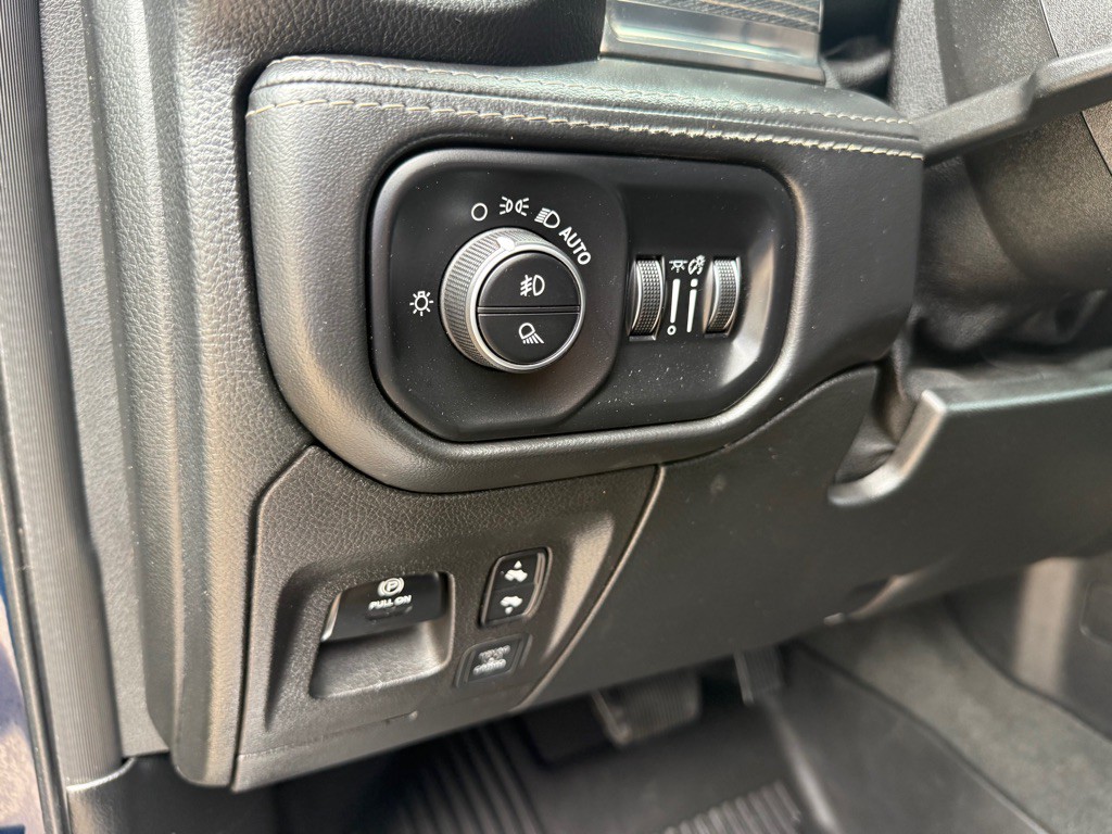 2021 RAM 1500 Image 24