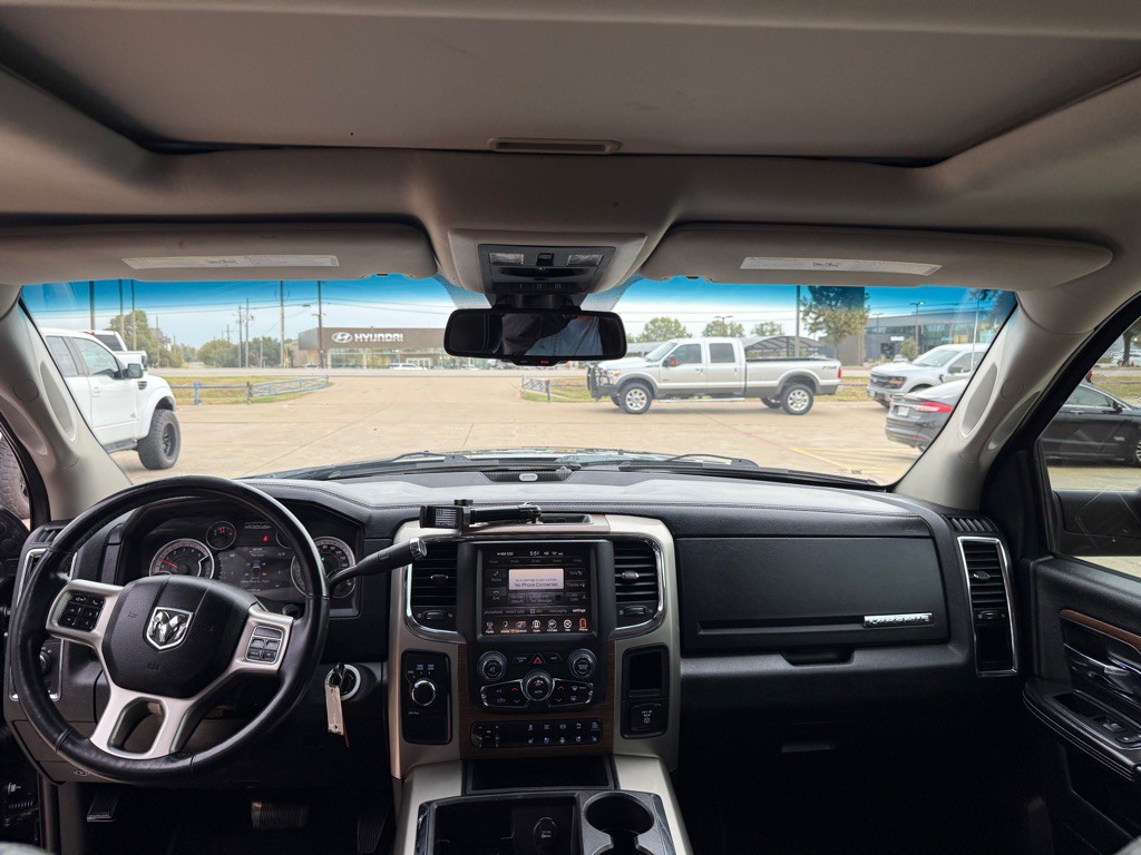 2013 RAM 2500 Image 25