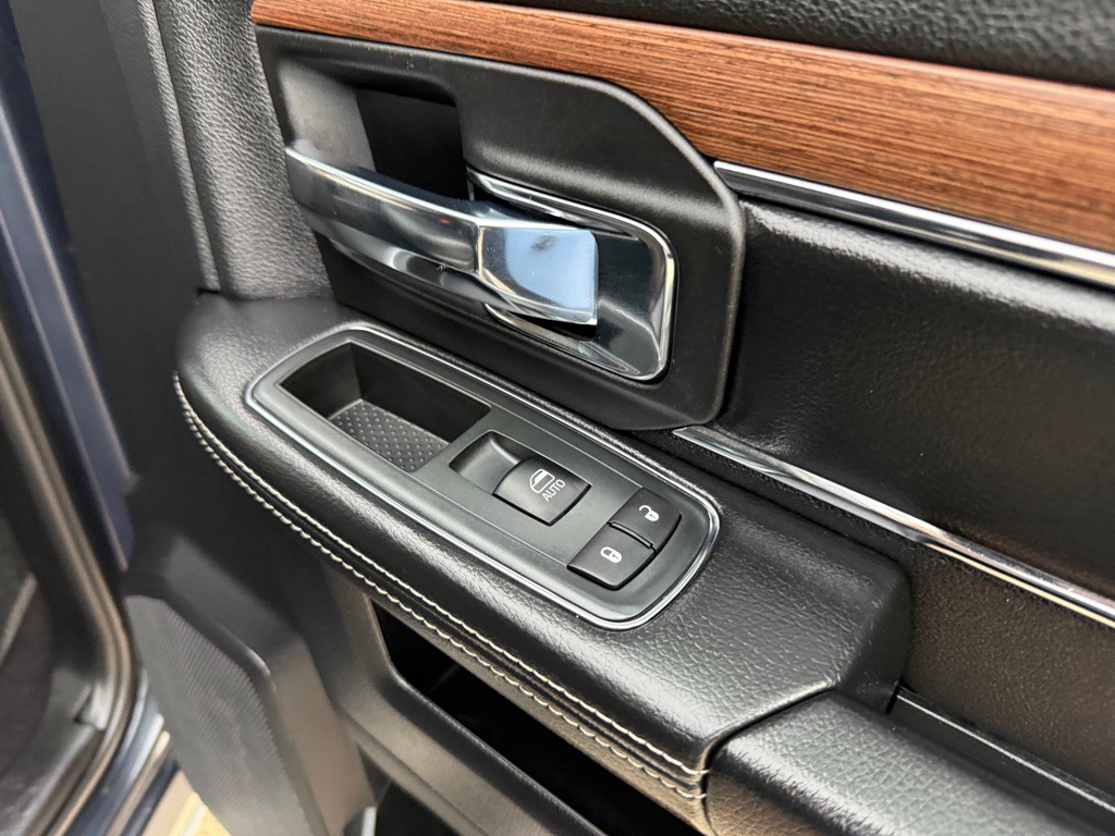 2013 RAM 2500 Image 28