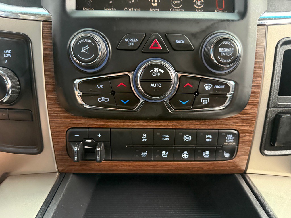 2013 RAM 2500 Image 34