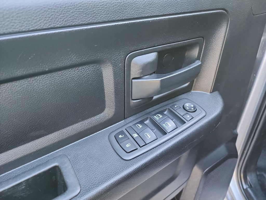 2021 RAM 1500 Image 16