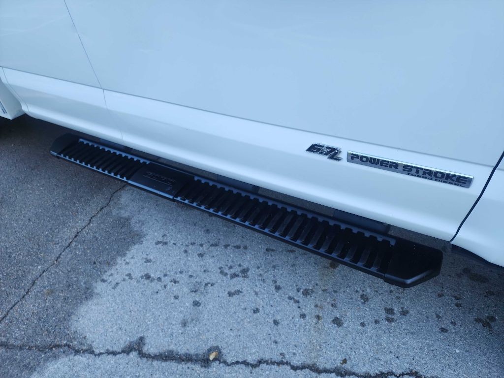 2017 Ford F-350 Image 16