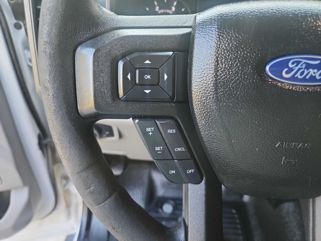 2017 Ford F-350 Image 23