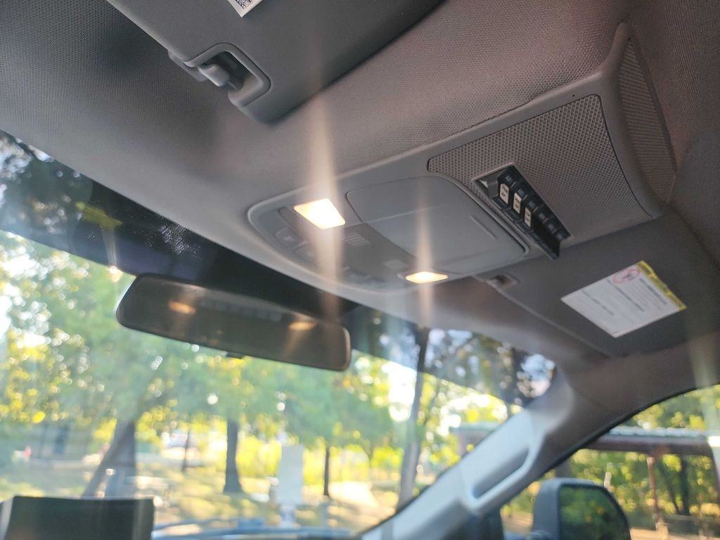 2017 Ford F-350 Image 24