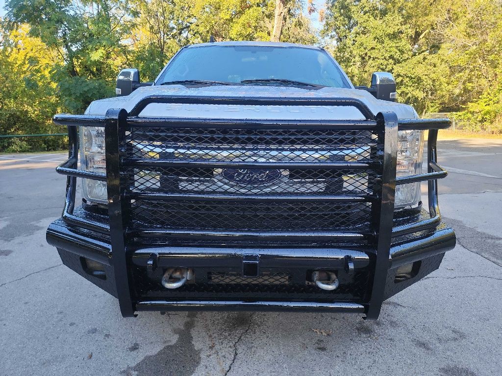 2019 Ford F-250 Image 2