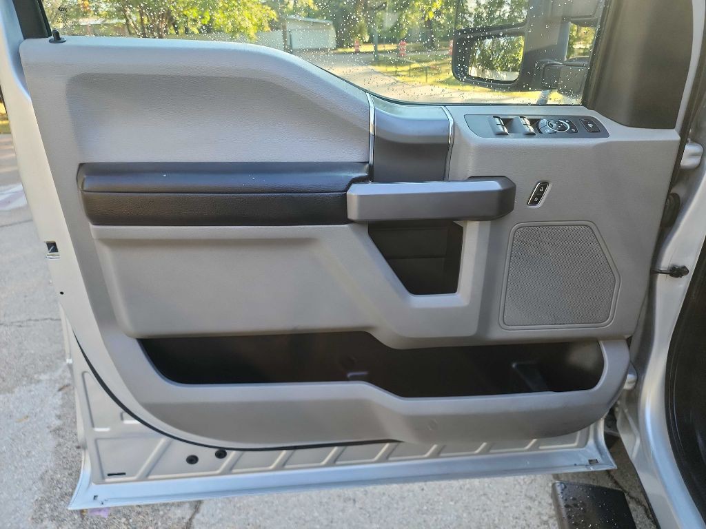 2019 Ford F-250 Image 21