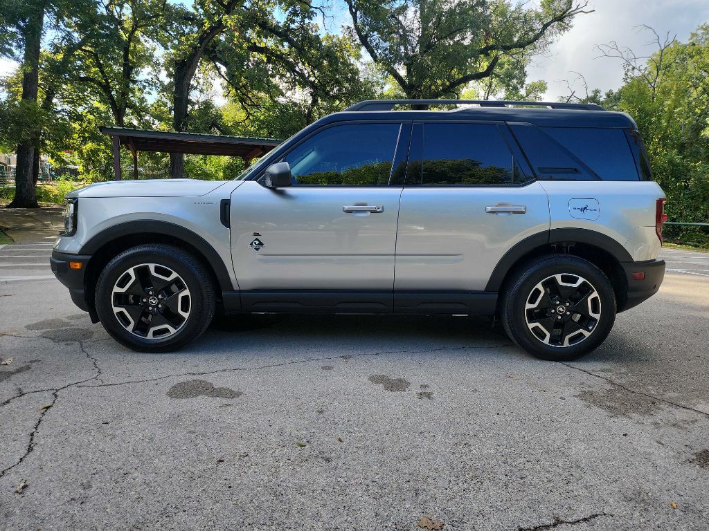 2021 Ford Bronco Image 4