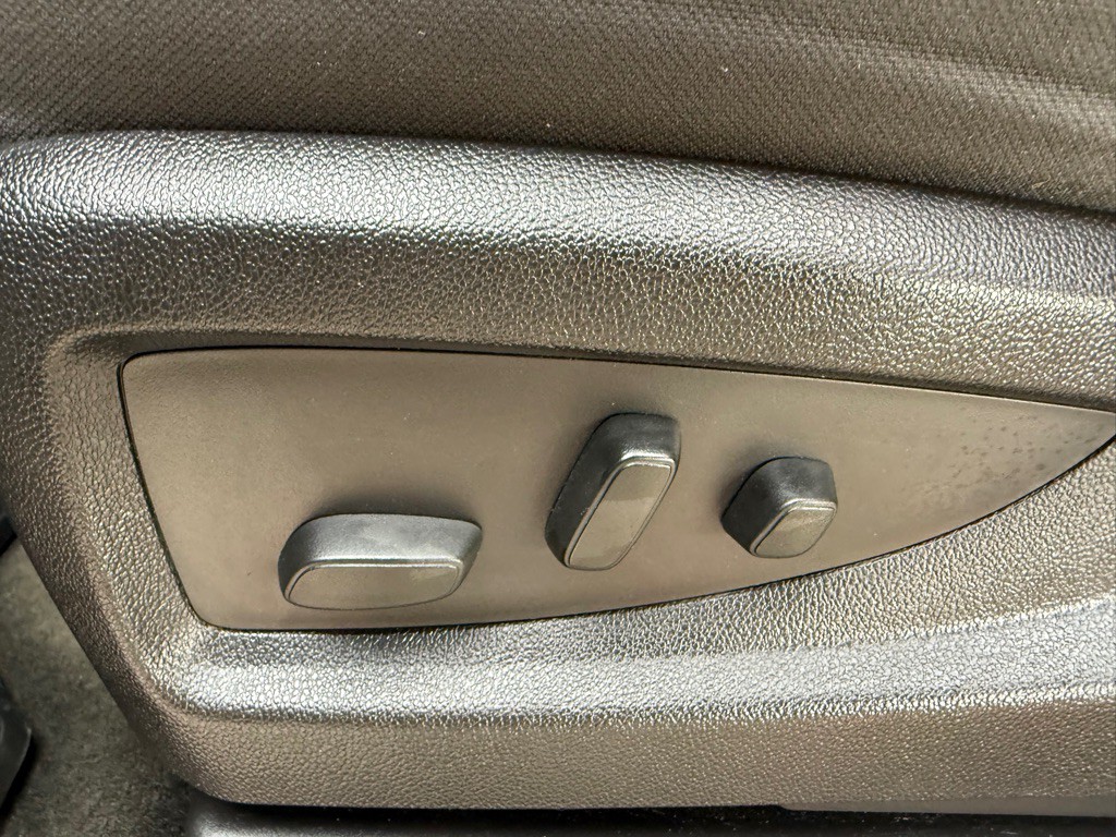 2017 Chevrolet Silverado 1500 Image 19