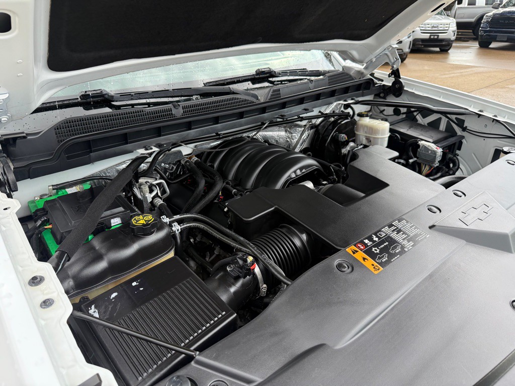 2017 Chevrolet Silverado 1500 Image 32