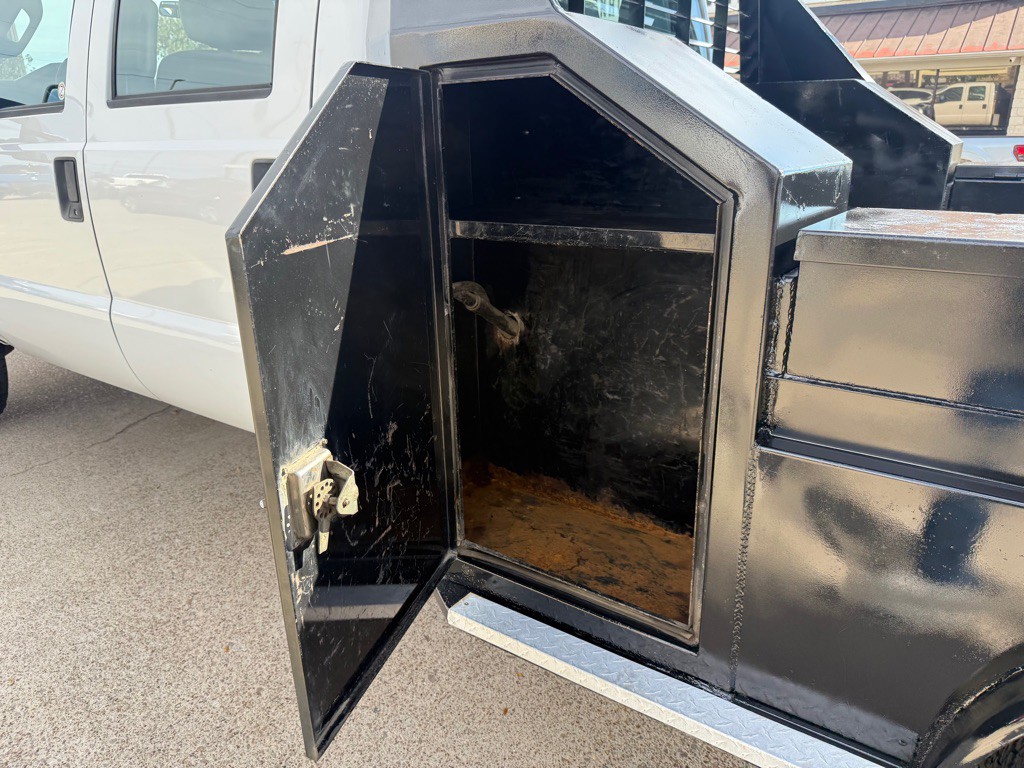 2016 Ford F-350 Image 13