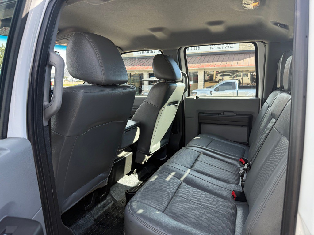 2016 Ford F-350 Image 17