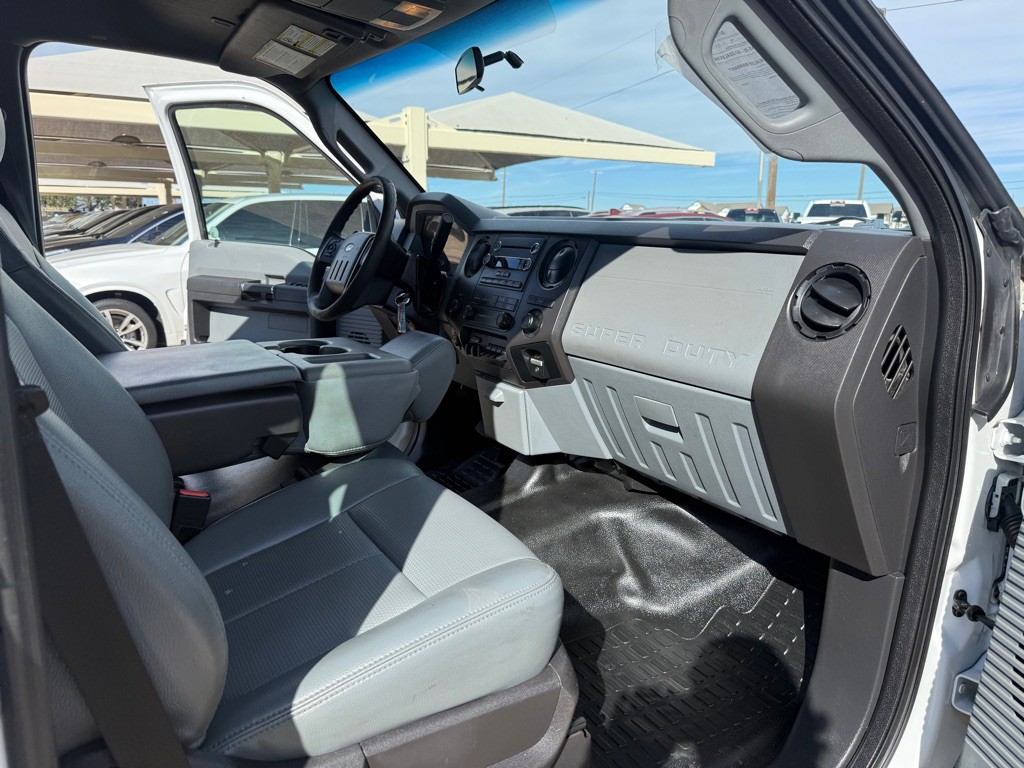 2016 Ford F-350 Image 18