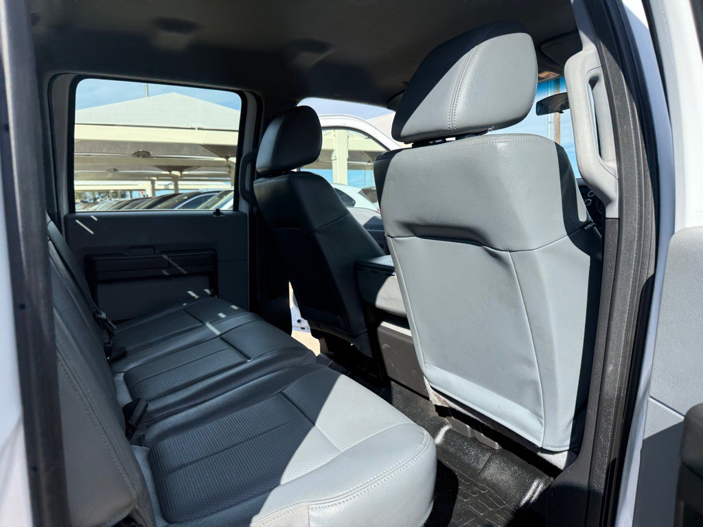 2016 Ford F-350 Image 19