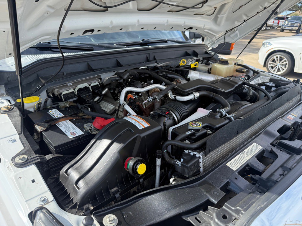 2016 Ford F-350 Image 32