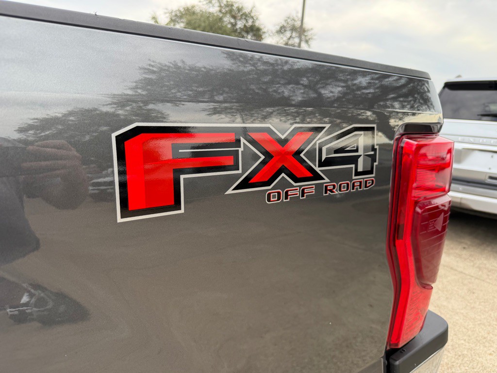 2020 Ford F-350 Image 12