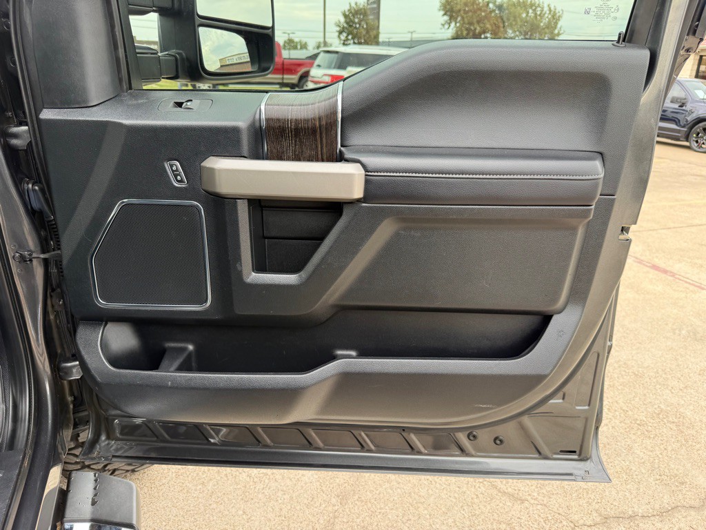 2020 Ford F-350 Image 29