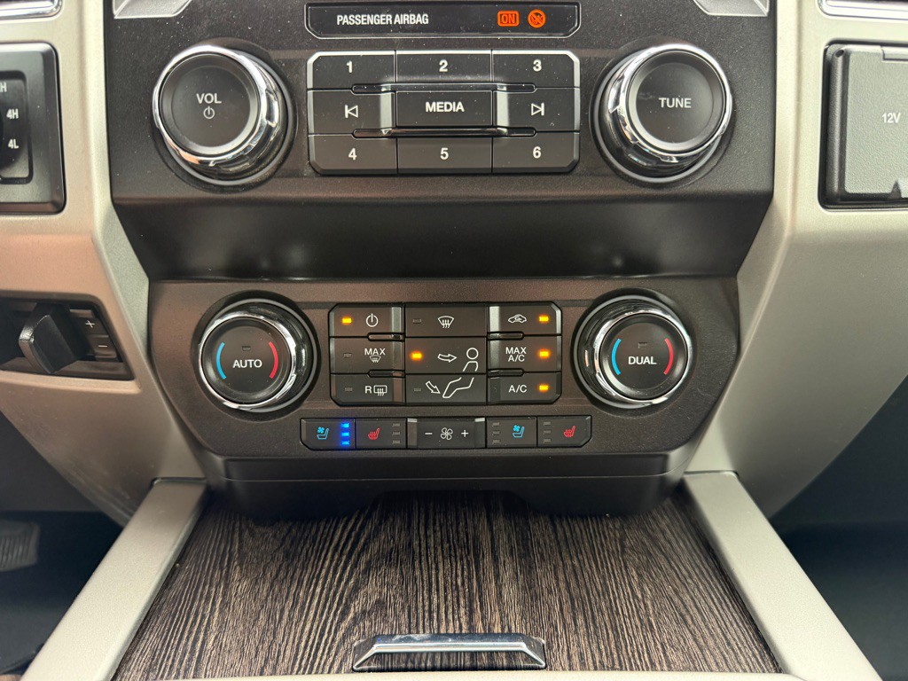 2020 Ford F-350 Image 36