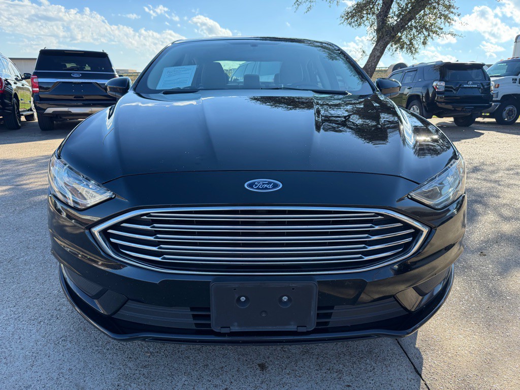 2018 Ford Fusion Image 2