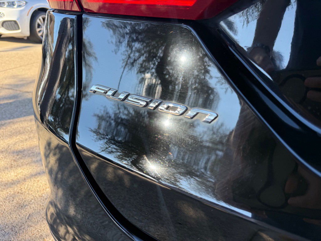 2018 Ford Fusion Image 9