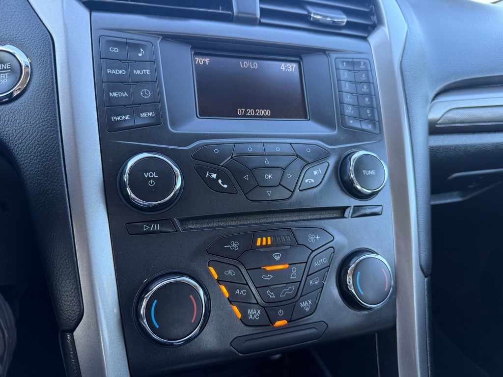 2018 Ford Fusion Image 27