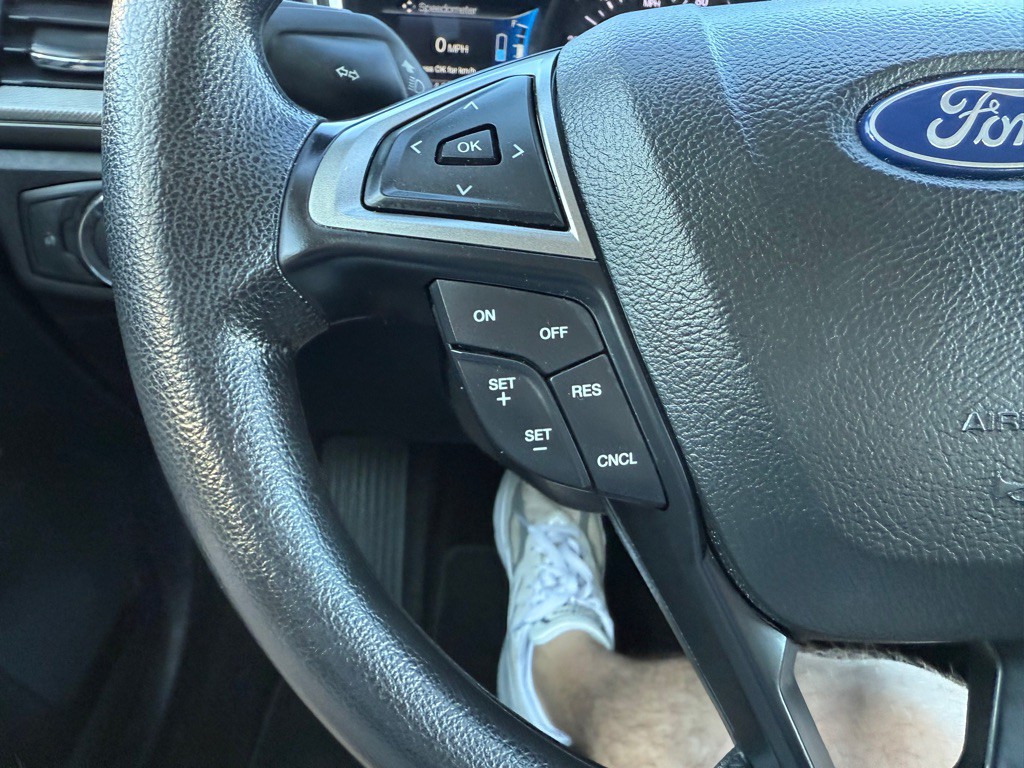 2018 Ford Fusion Image 30