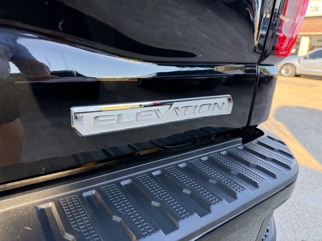 2020 GMC Sierra Image 8