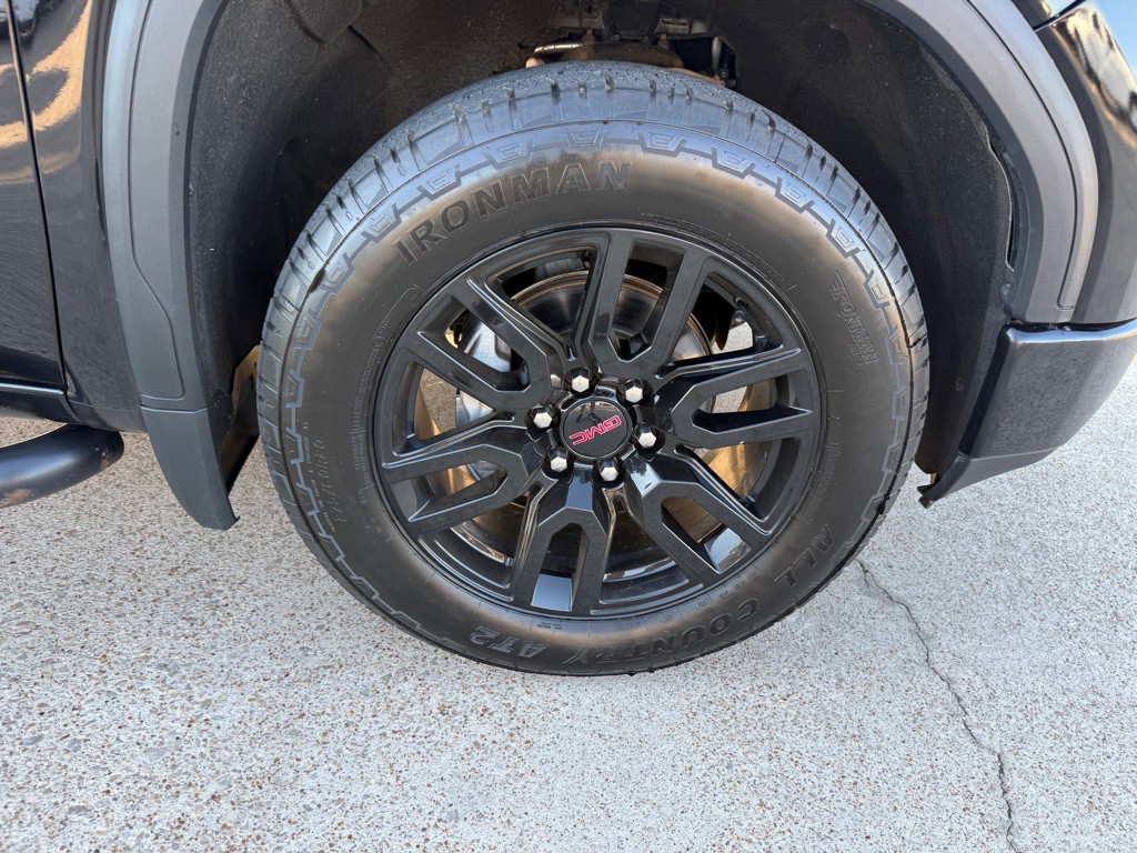 2020 GMC Sierra Image 13